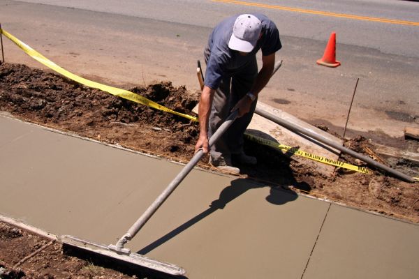 Sidewalk Building in Pataskala